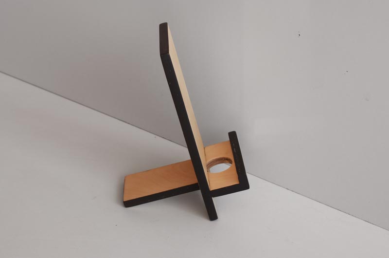 Cellphone & Tablet stand
