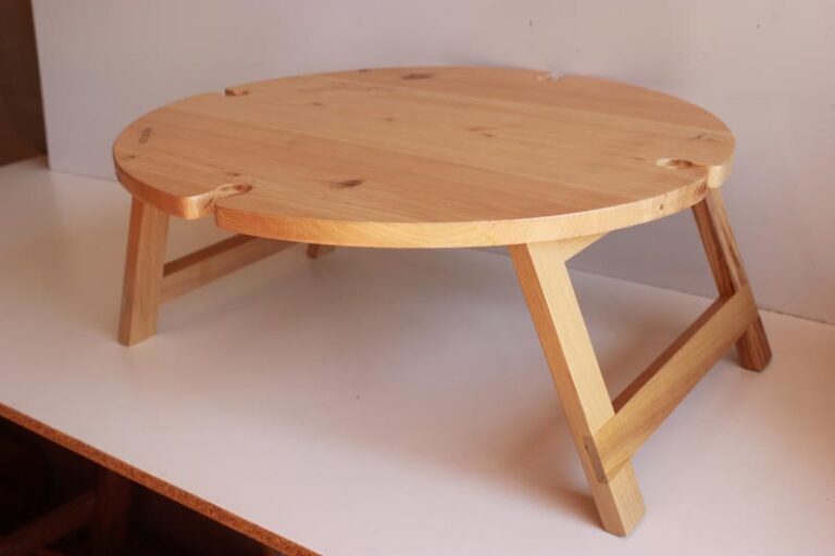 Folding Picnic Wine Table Holzfleck Joinery